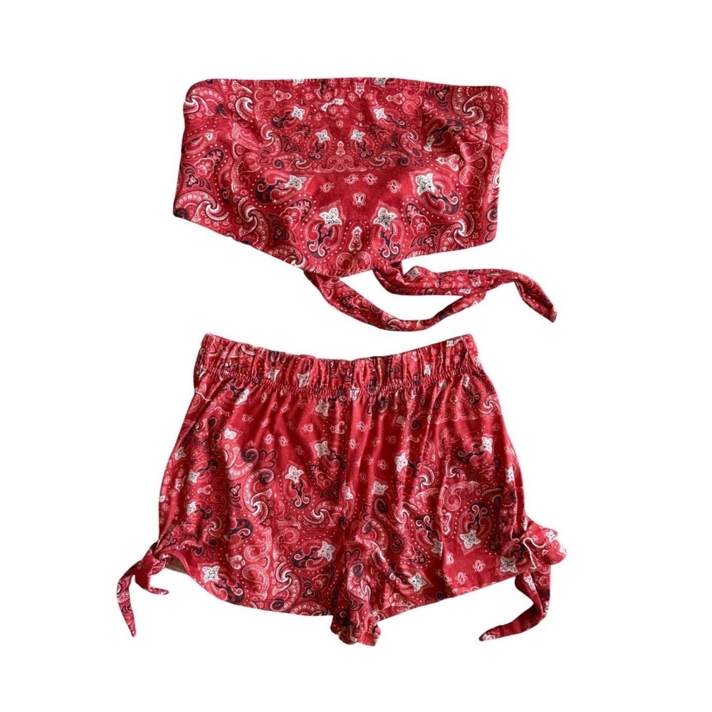 ASOS Red Paisley Print Tie Front Crop Top + Shorts Set Size Small